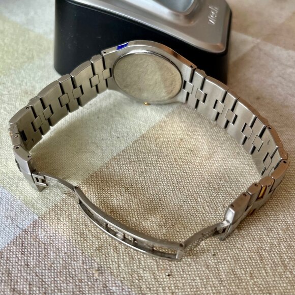 Movado Museum Classic- Excellent Condition! - Picture 3 of 6